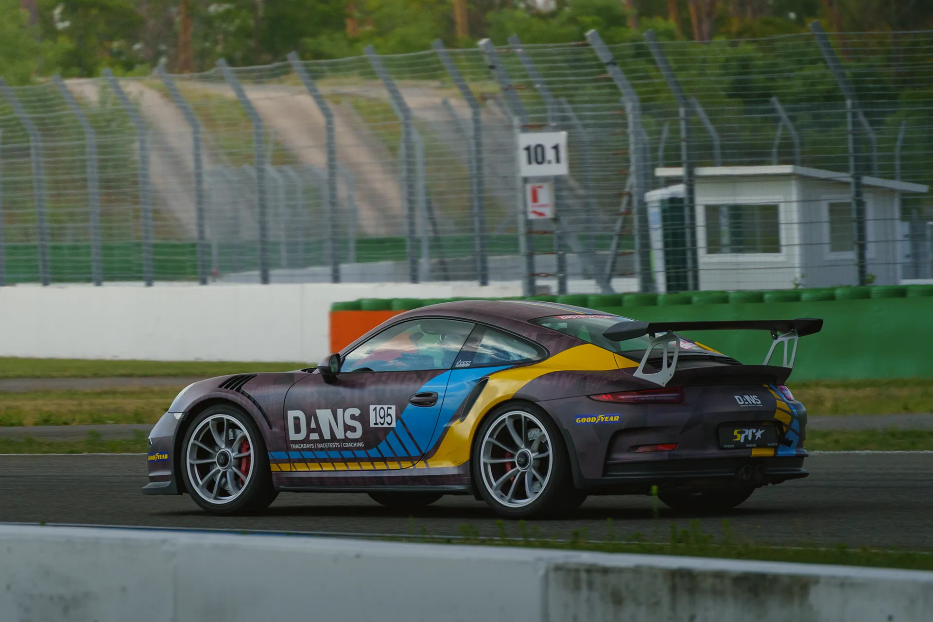 Nr 195 — Motorsport photography, Dans Trackday, image 2