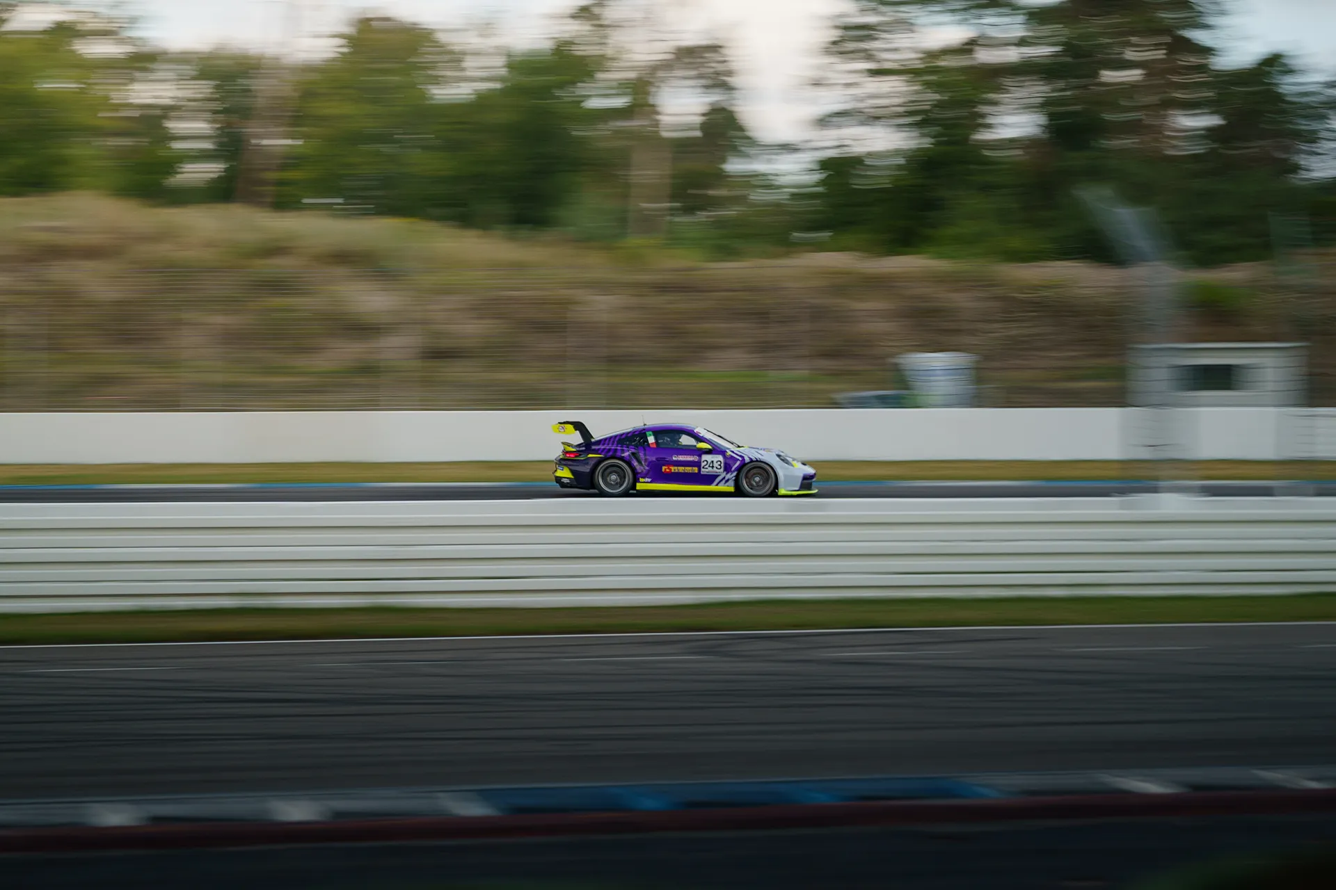 Nr 243 — Motorsport photography, Dans Trackday, image 6