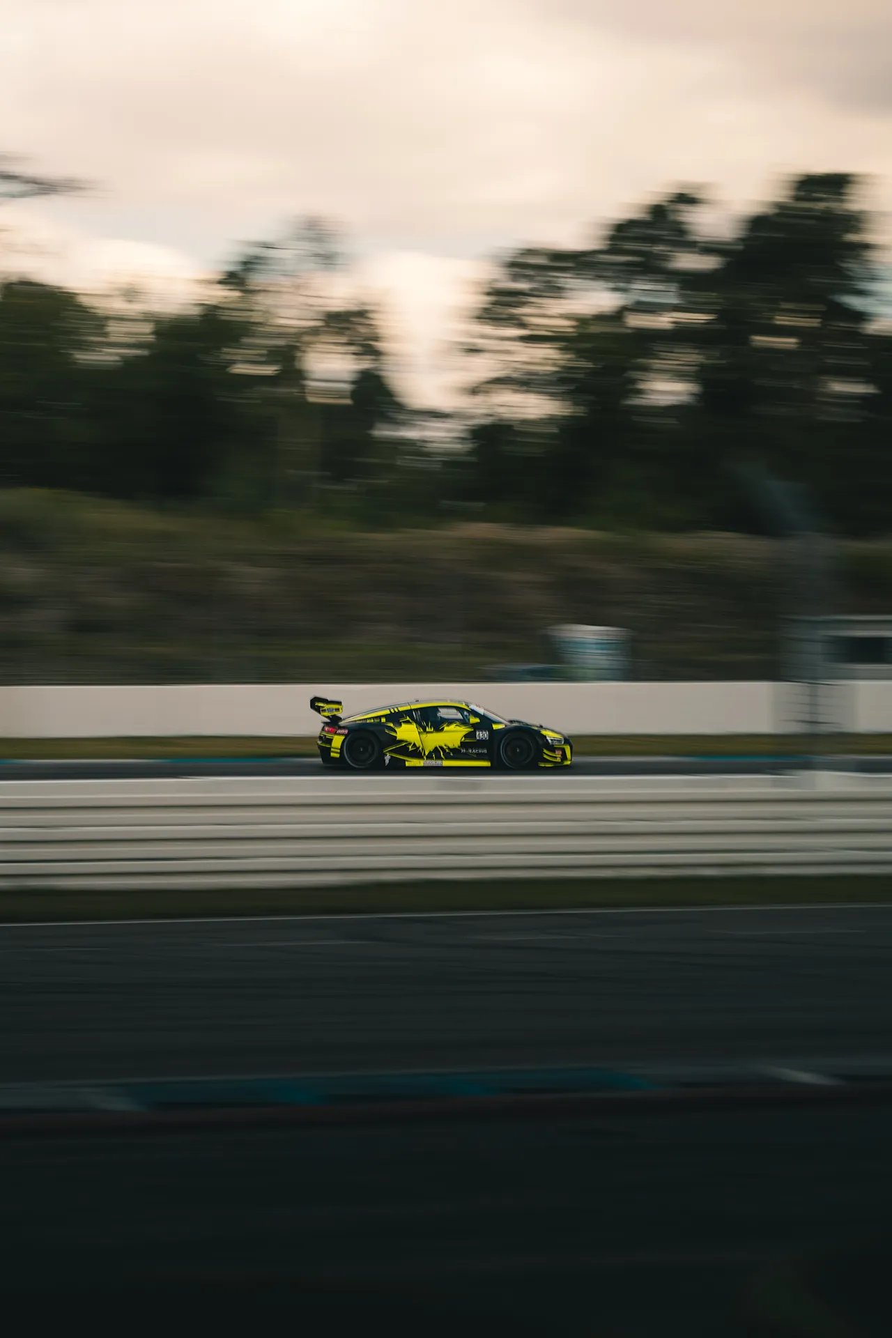 Nr 430 — Motorsport photography, Dans Trackday, image 2