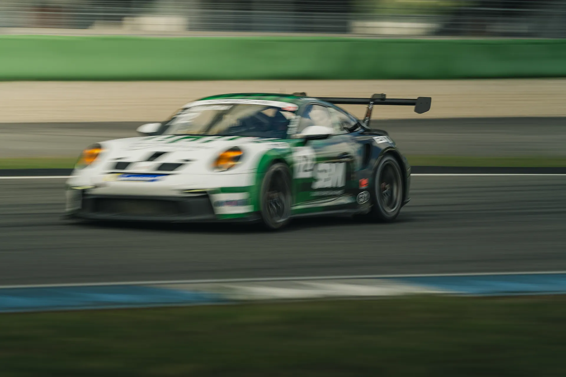 Nr 72 — Motorsport photography, Dans Trackday, image 11