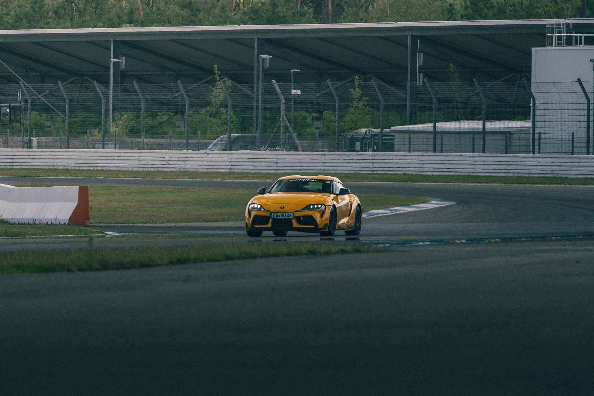 Supra Rent — Motorsport photography, Dans Trackday, image 6