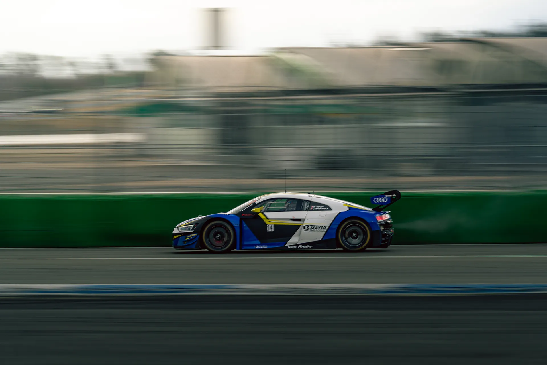 Audi R8 Blau