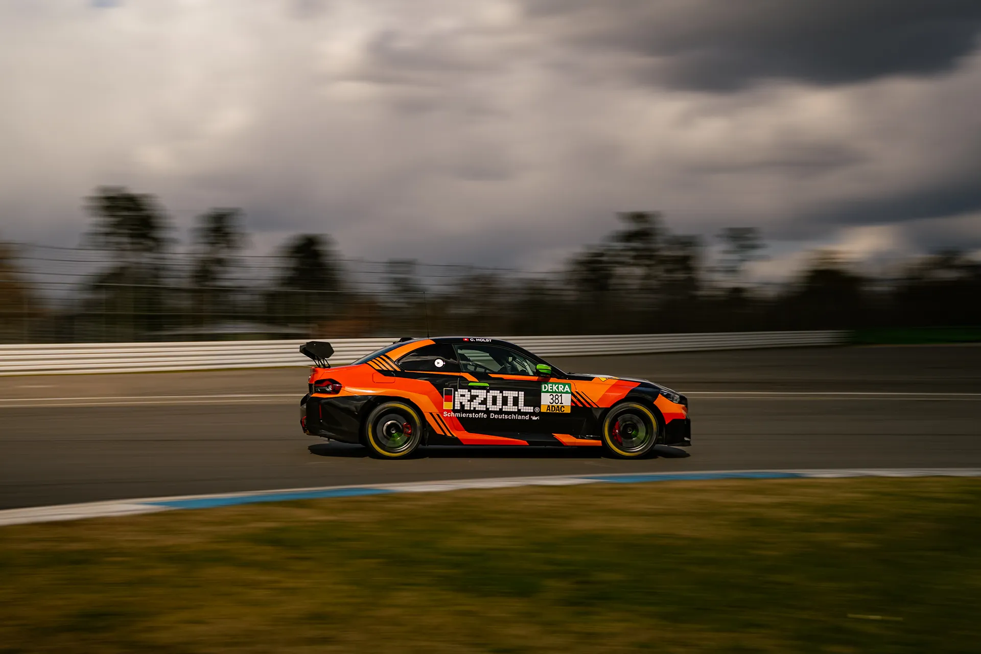 BMW M2 Nr 381 — Motorsport photography, Dans Trackday, image 17