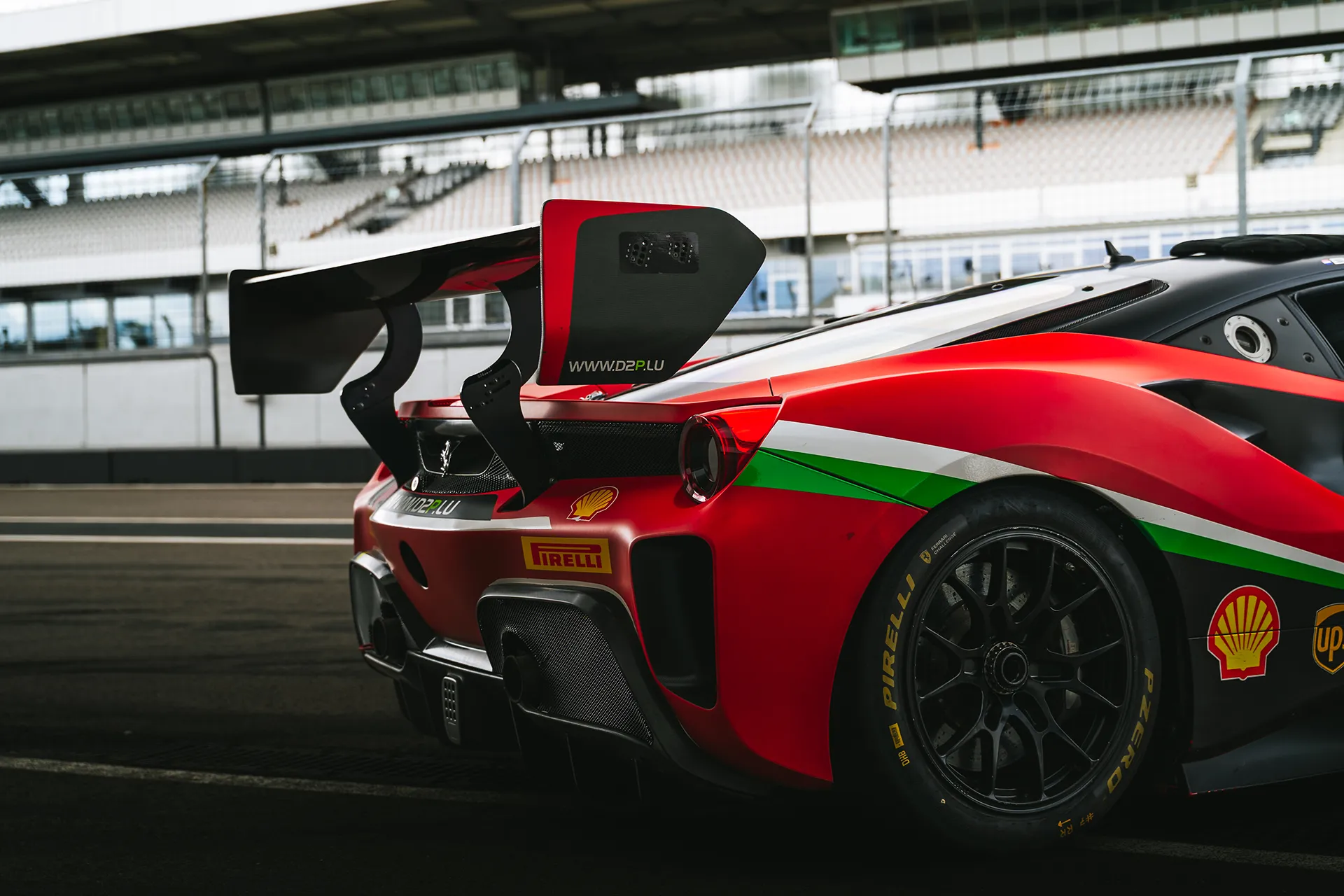 Ferrari Rot NR378 — Motorsport photography, Dans Trackday, image 10