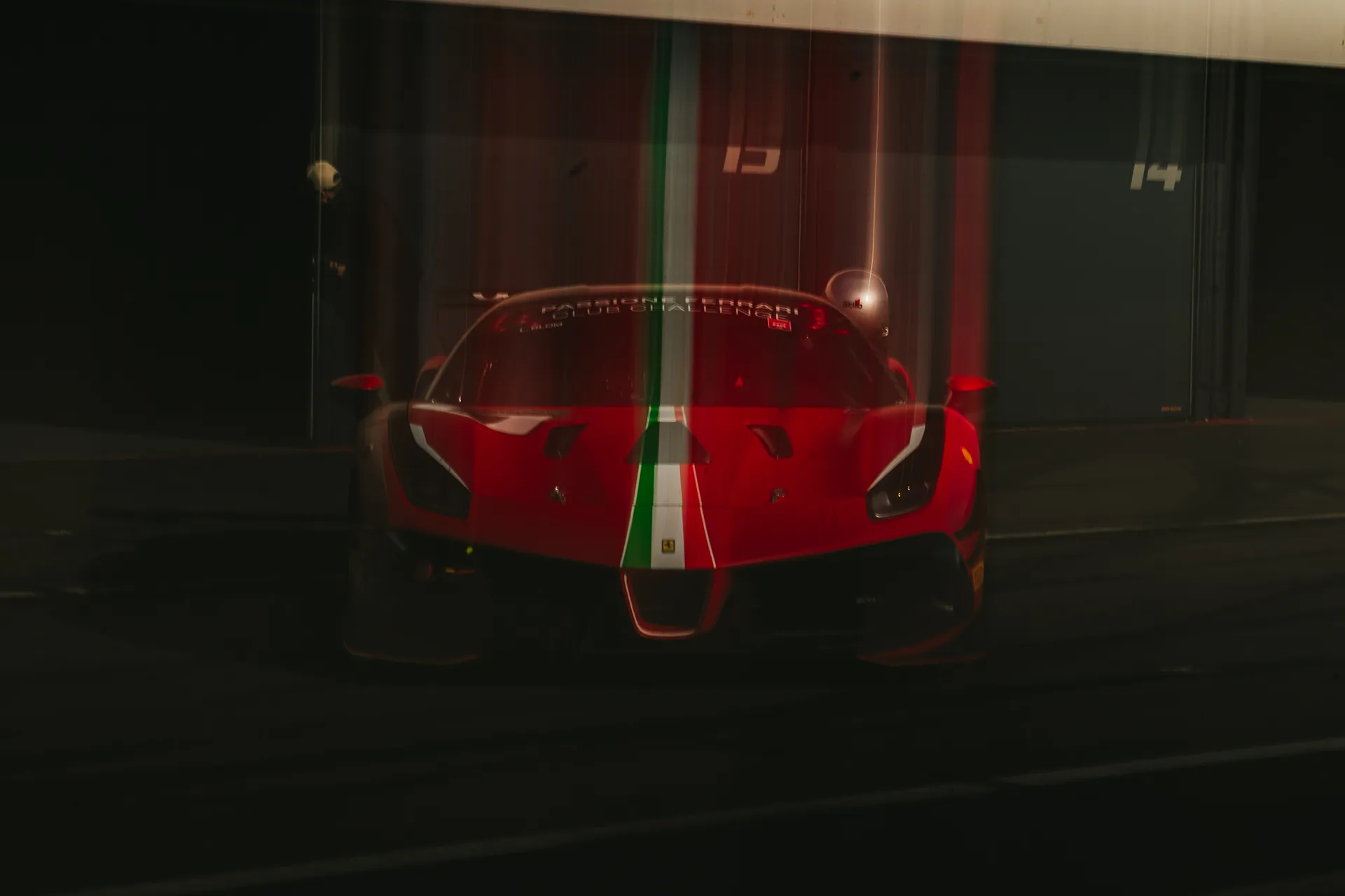 Ferrari Rot NR378 — Motorsport photography, Dans Trackday, image 25