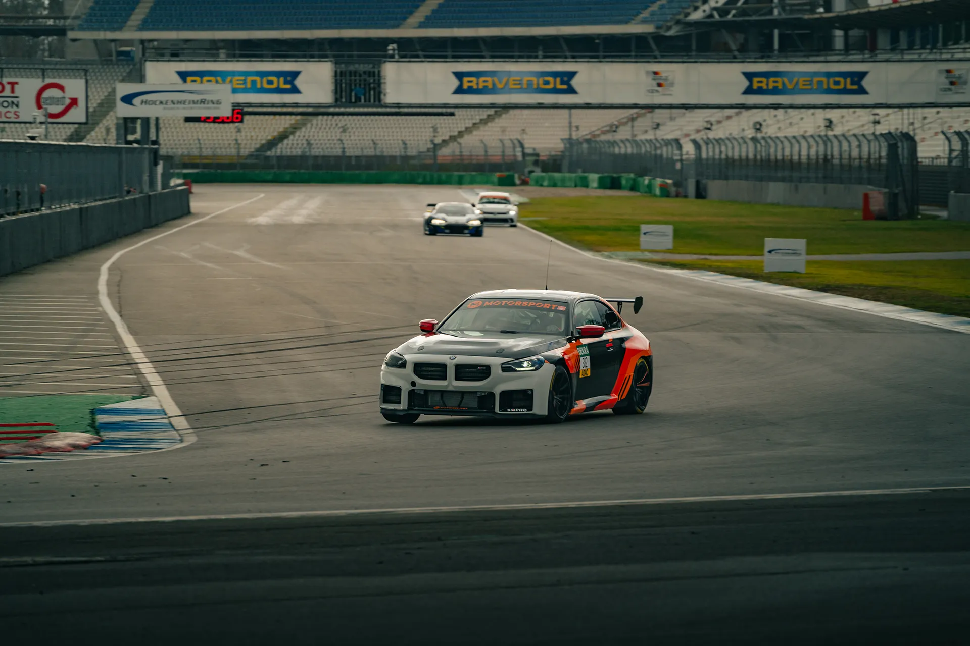 ME Motorsport M2 NR382 — Motorsport photography, Dans Trackday, image 2