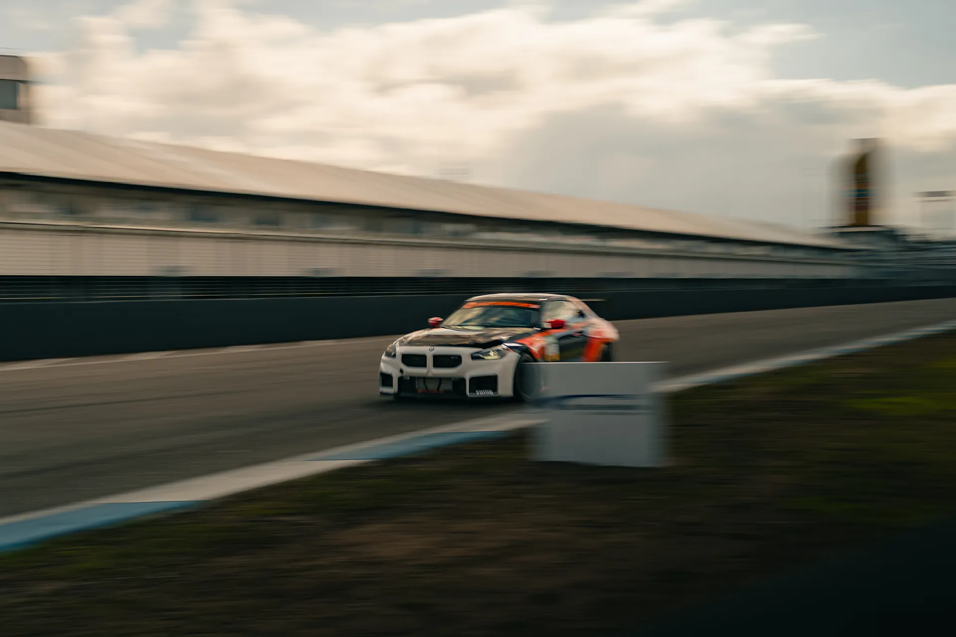 ME Motorsport M2 NR382 — Motorsport photography, Dans Trackday, image 5