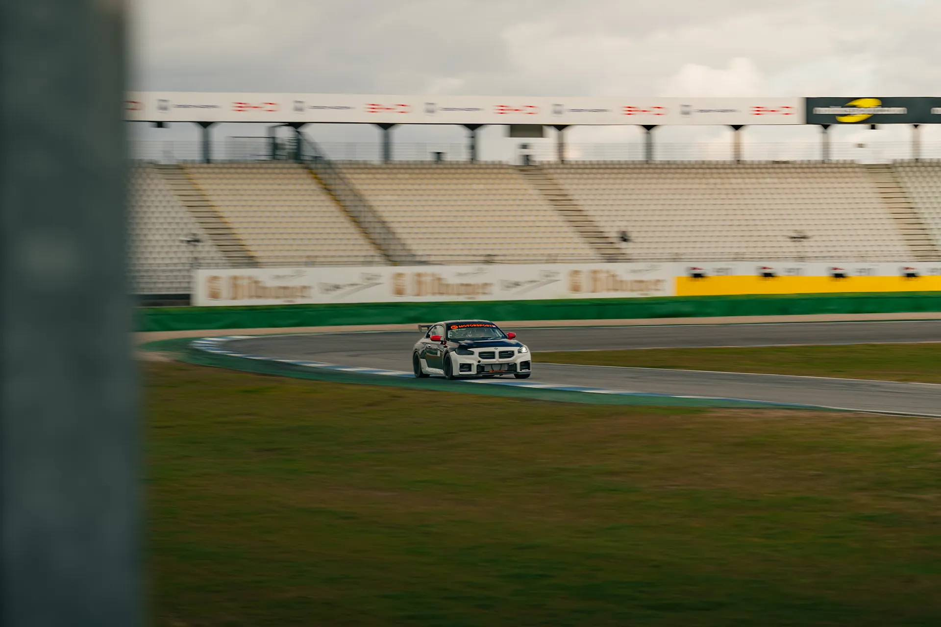 ME Motorsport M2 NR382