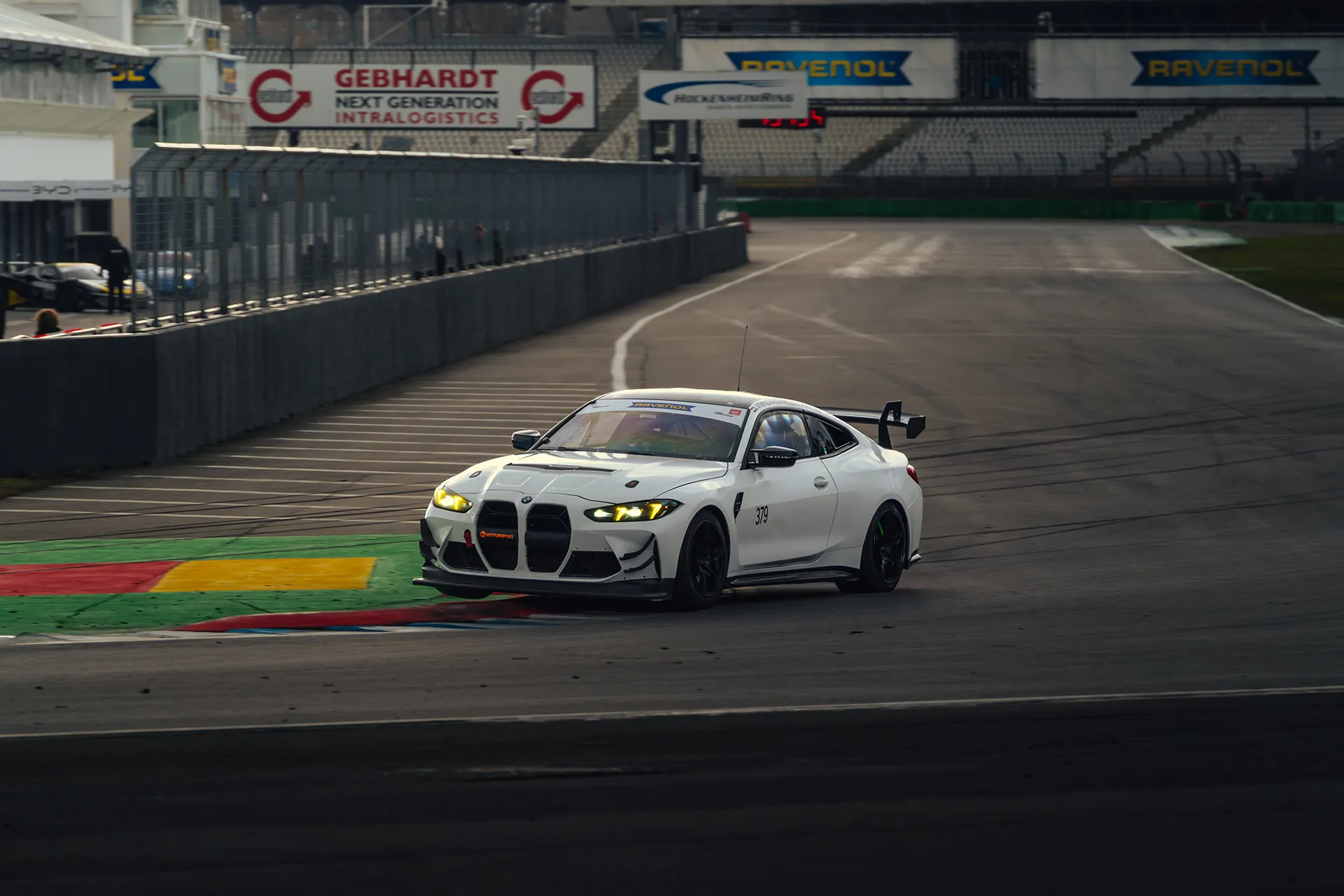ME Motorsport M4 NR379 — Motorsport photography, Dans Trackday, image 1