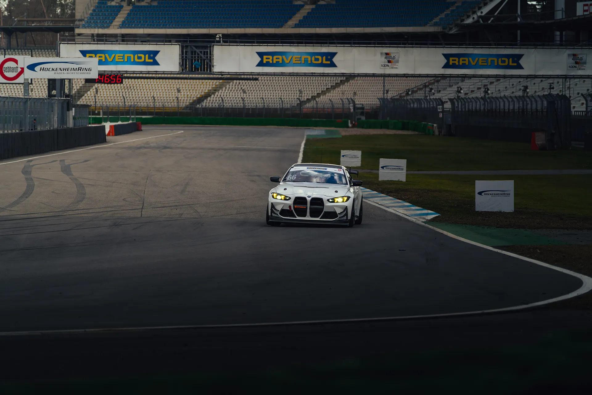 ME Motorsport M4 NR379 — Motorsport photography, Dans Trackday, image 3