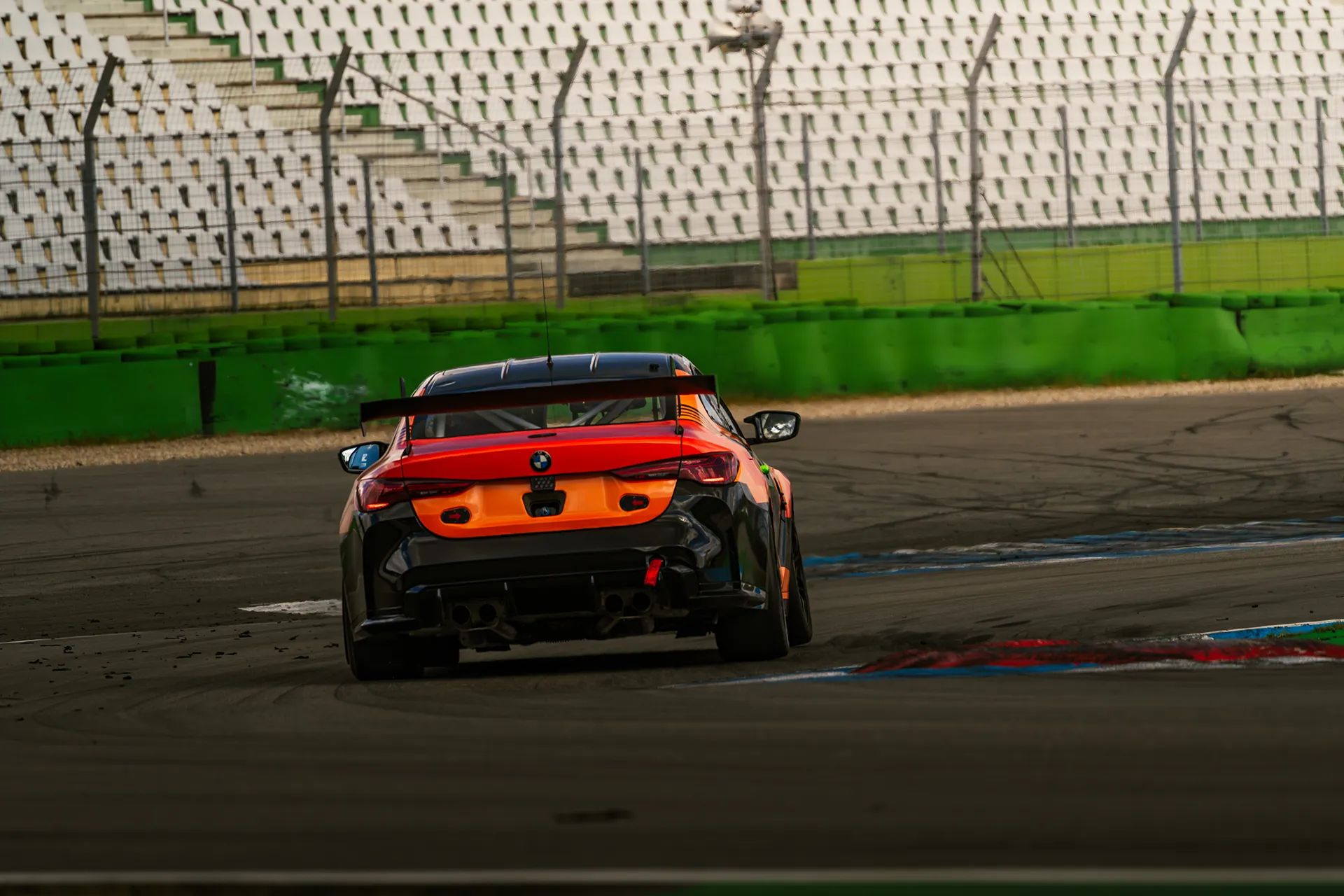 ME Motorsport M4 NR380 — Motorsport photography, Dans Trackday, image 1