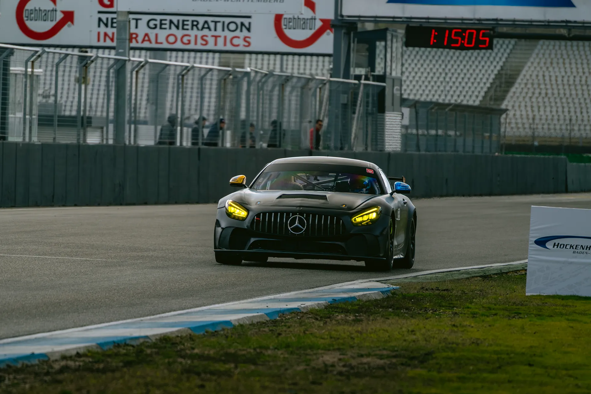 Mercedes AMG NR388+NR389 — Motorsport photography, Dans Trackday, image 4