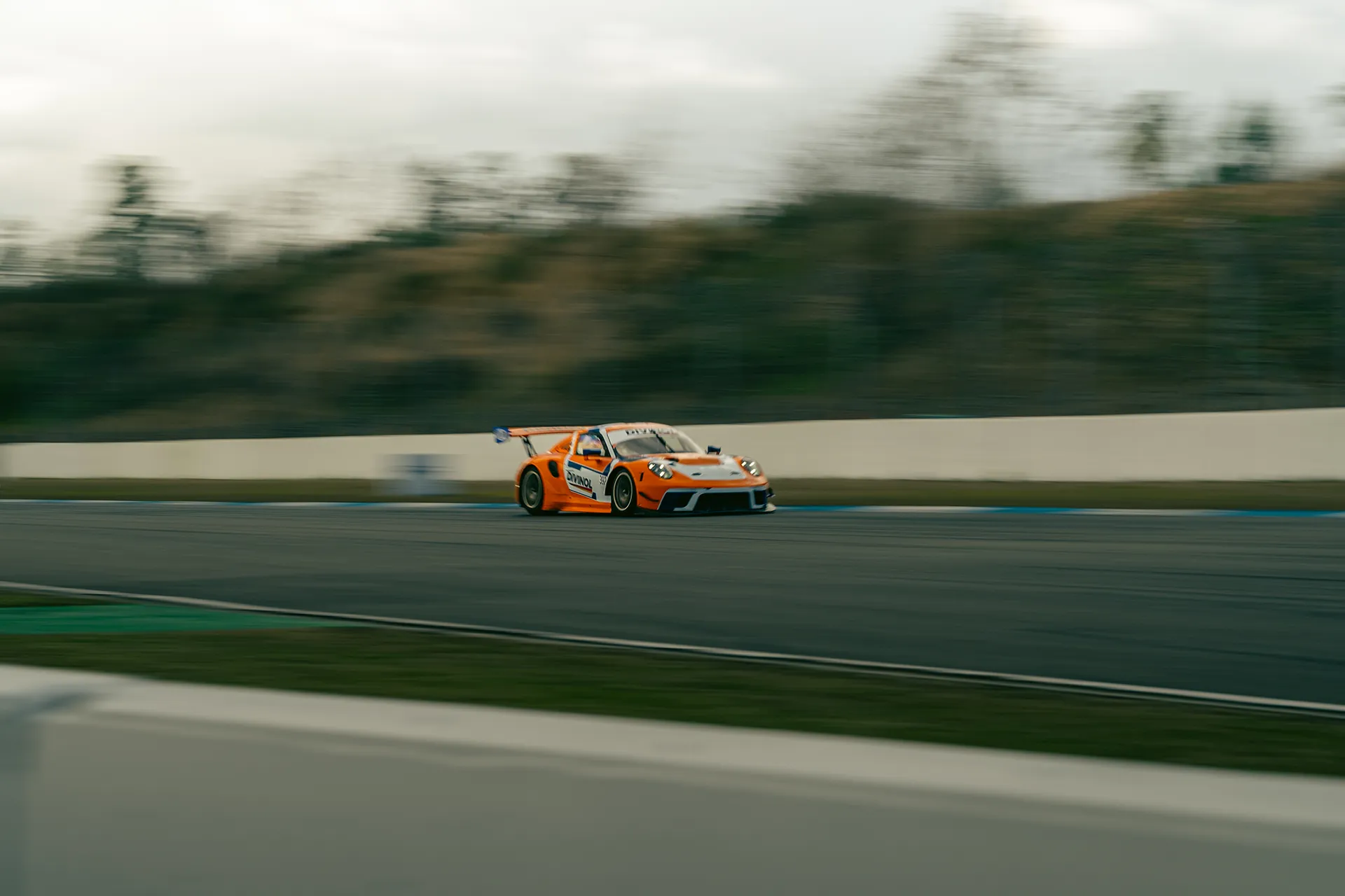 Porsche GT3 Cup Nr 392 — Motorsport photography, Dans Trackday, image 8