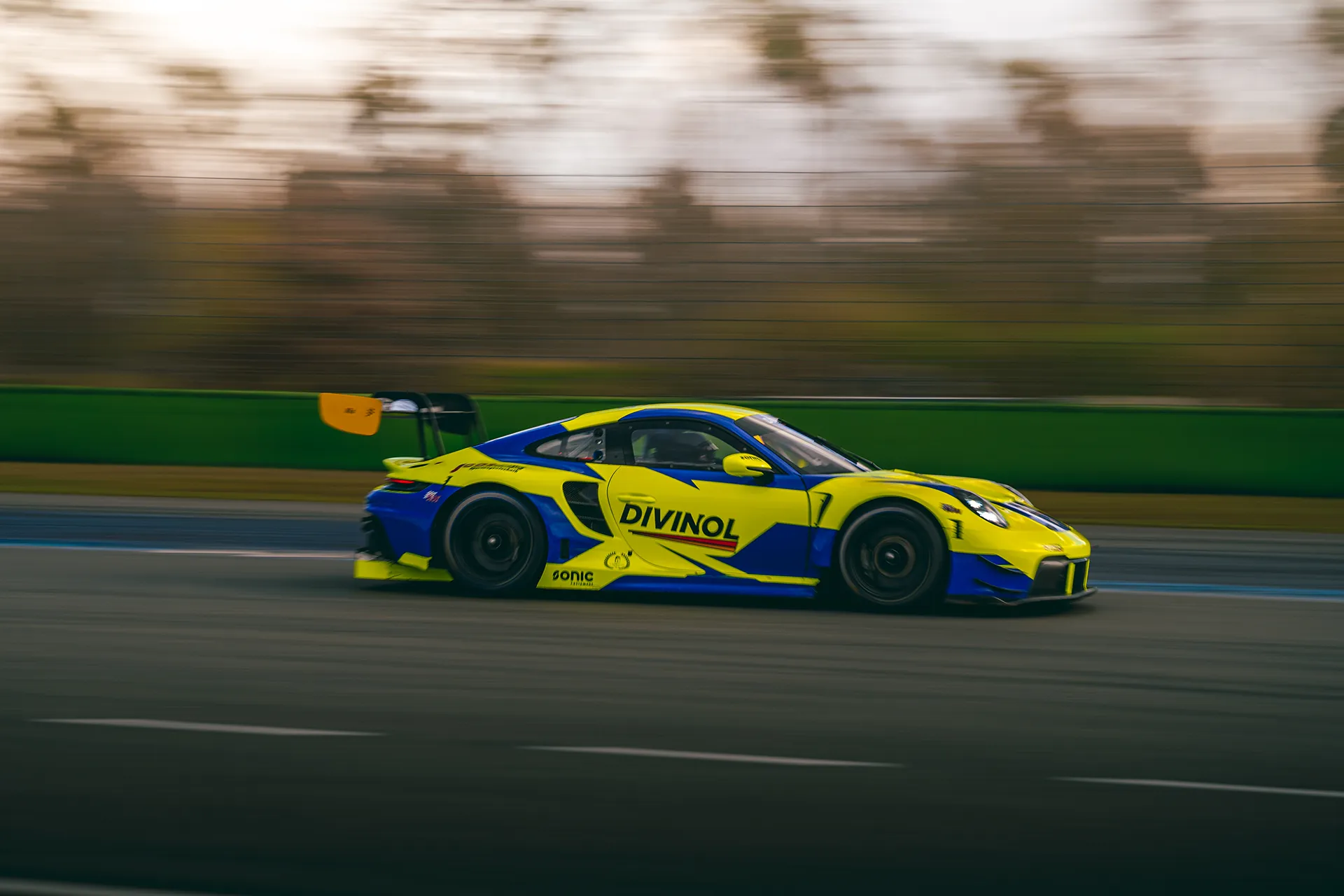 Porsche GT3 Cup Nr 393 — Motorsport photography, Dans Trackday, image 7