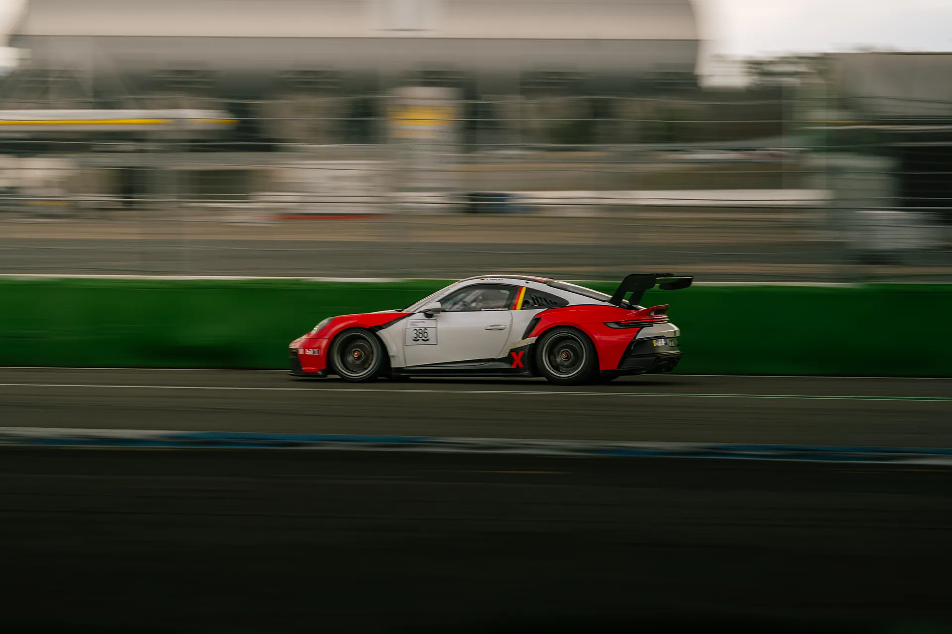 Porsche NR386 — Motorsport photography, Dans Trackday, image 2